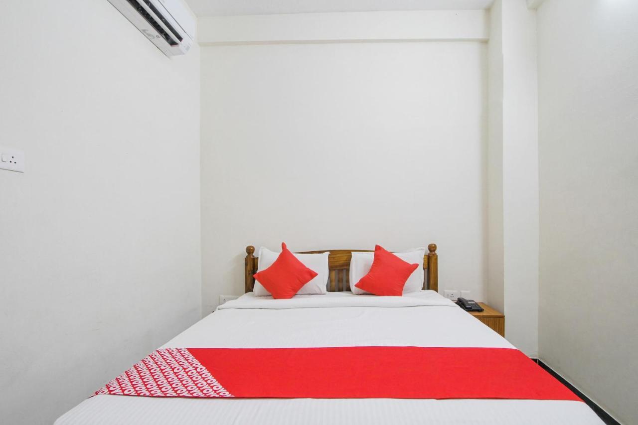Oyo 62220 Hotel Stay Inn Kalyān Zewnętrze zdjęcie